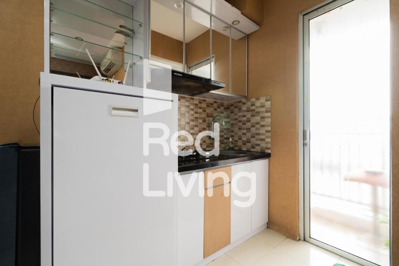 Redliving Apartemen Bassura City - Vina Tan Tower Flamboyan Джакарта Экстерьер фото
