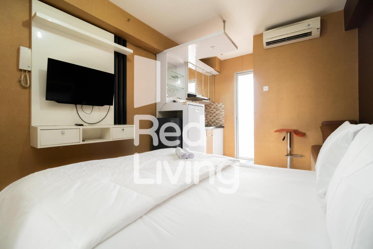 Redliving Apartemen Bassura City - Vina Tan Tower Flamboyan Джакарта Экстерьер фото